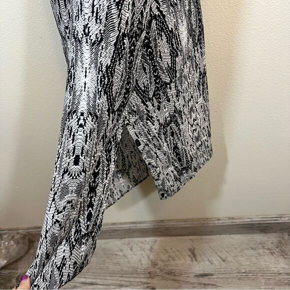 Rebecca Minkoff Black and White Erika Snakeskin Midi Dress 2 - Picture 8 of 15
